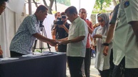 Jusuf Kalla dan Nadiem Makarim Sudah Mencoblos di TPS 4 Pulo