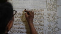 17 Contoh Mad Arid Lissukun di Al Quran dan Cara Membacanya