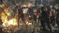 Motor Seorang Wartawan Dibakar Massa di Jalan Thamrin Jakpus