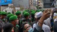 TNI AD Turun, Amankan Demonstrasi di Jati Baru Tanah Abang