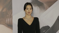 Jang Tae Yoo Sutradarai Hyena yang Akan Dibintangi Song Hye Kyo