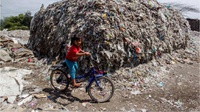 Indonesia Tertimbun Sampah Impor