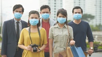 Tak Cuma Tangkal Polusi, Masker pun Bisa Jadi Alat Gaya-gayaan