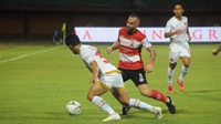 Persipura vs Madura United FC: Prediksi, Skor H2H, & Live Streaming