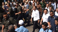 Prabowo: Terima Kasih Pak Jokowi, Naik MRT Luar Biasa