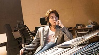 When The Devil Calls Your Name EP 8 di tvN: Yi Kyung Diserang Media