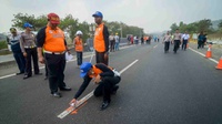 Kecelakaan Tol Cipularang: Polisi Mulai Olah TKP & Rekayasa Lalin
