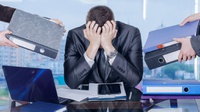 Hal yang Dirasakan para Pekerja Ketika Burnout & Cara Mengatasinya
