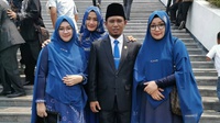Mengapa Lora Fadil Punya 3 Istri & Tertidur di Sidang Perdana DPR?