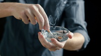 Risiko Merokok Saat Buka Puasa Bagi Kesehatan Mulut Menurut Ahli