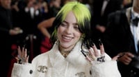 Billie Eilish Mendobrak Standar Fesyen Lawas dengan Gaya Hip Hop