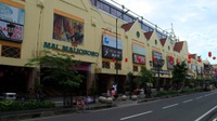 Sultan HB X Jamin Tak Ada PHK Karyawan Malioboro Mall & Hotel Ibis