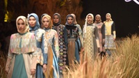 Desainer Lia Afif  Pamerkan Tenun NTB di Fashion Rhapsody 2020
