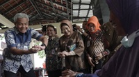 Lapor ke Jokowi, Ganjar: Kota Semarang & Demak Zona Merah Corona