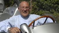Legenda F1 Stirling Moss Meninggal Dunia dalam Usia 90 Tahun