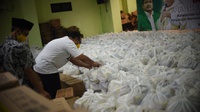 GP Ansor Mendistribusikan Paket Bantuan Sembako dan APD
