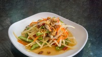 Resep Membuat Som Tam Salad Segar Khas Thailand untuk Buka Puasa