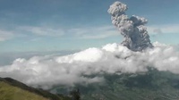 Status Gunung Merapi Terkini Usai 2 Kali Erupsi pada Minggu Pagi