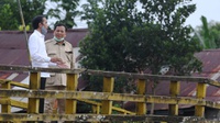 Jokowi Tinjau Food Estate Kalteng saat Buruh Demo di Depan Istana