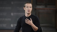 Bagaimana Zuckerberg Membuat Dunia Bergantung pada Facebook?