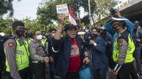 Cegah Demo Buruh, Sudin Perhubungan Jaksel Bantu Penyekatan Wilayah