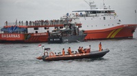 Kapal Basarnas dan Kemenhub Berbenturan saat Operasi SAR SJ-182