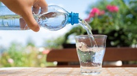 Cara Membuat Alat Penjernih Air dari Botol Plastik: Materi Prakarya