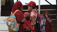 Anak-Anak yang Tersisih dari Bangku Sekolah Selama Pandemi