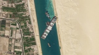 Merangkum Dampak Tersangkutnya Kapal di Terusan Suez terhadap Dunia