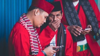 Daftar 5 Baju Adat dari Jawa & Maknanya: Betawi hingga Madura