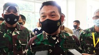 KSAD Dudung Jenguk Korban Luka Tragedi Kanjuruhan di RSSA Malang