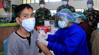 Ricuh Antre Vaksinasi di Kupang, Kemenkes: Seharusnya Daftar Online