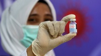 MUI Perbolehkan Gunakan Vaksin Moderna Meski Haram Mengandung Babi