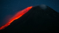 Merapi Luncurkan 18 Kali Guguran Lava Pijar hingga 1,5 Kilometer