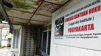 Pelemparan Molotov ke LBH Yogyakarta: Teror terhadap Pekerja HAM