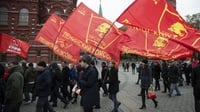 Komunis Rusia Bangkit Melawan Vladimir Putin