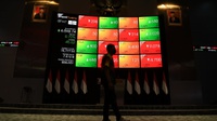 IHSG Dibuka Menguat Meski Data PMI Indonesia Turun
