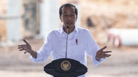 Jokowi Buka Opsi Revisi UU Pers, Klaim Demi Lindungi Media Nasional