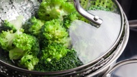 Daftar Makanan Penurun Gula Darah: Gandum Utuh hingga Brokoli