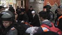 Kronologi Bentrok Polisi Israel & Warga Palestina di Masjid Al-Aqsa