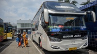 Polda Metro Jaya Berangkatkan 540 Penumpang Mudik Gratis Hari Ini