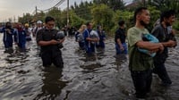 PUPR: Banjir Rob di Pesisir Semarang Bukan Masalah Tanggul Jebol