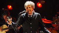 Profil Singkat Bob Dylan, Penyanyi Peraih Penghargaan Nobel Sastra