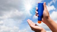 7 Cara Gunakan Sunscreen yang Benar untuk Lindungi Kulit Wajah