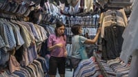 Pemerintah Diminta jadi Fasilitator Pedagang Baju Bekas Impor