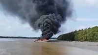 Perahu Motor Cepat Rute Tarakan-KTT Terbakar, 21 Penumpang Selamat