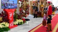Momen Jokowi Ajak Cucu Saksikan Kirab Budaya di Istana Negara