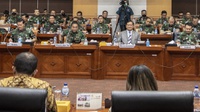 Surpres Pergantian Panglima TNI Batal Dikirimkan ke DPR Hari Ini