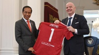 Jokowi akan Serahkan Bintang Jasa kepada Presiden FIFA Hari Ini