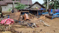 Bencana Longsor Sporadis Melanda 15 Desa di Trenggalek